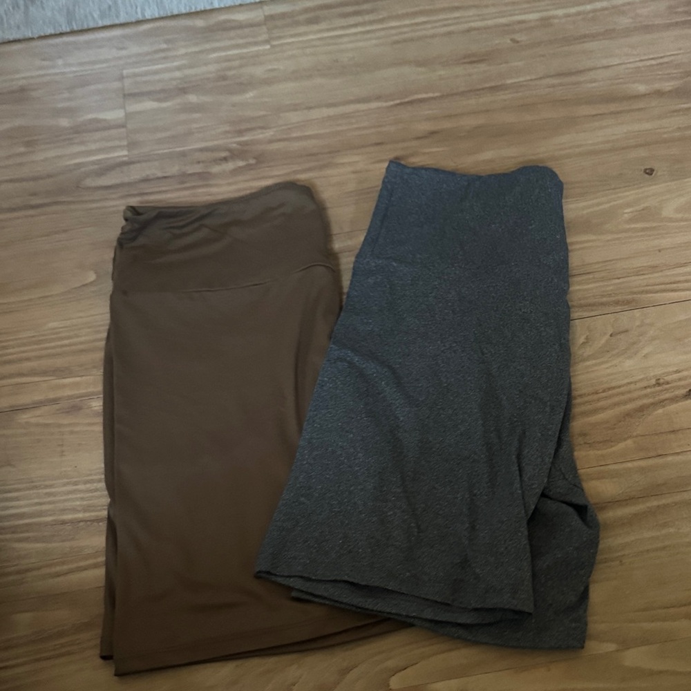 Women’s Stretch Skirt Pack - Brown and Charcoal
